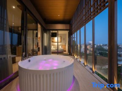 Shan Villas Sukhumvit - 210