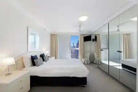 ULTIQA Beach Haven At Broadbeach - 330