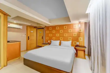 UPARs Sukhumvit 11 Nana - 90