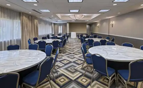 Sheraton Bellevue - 13