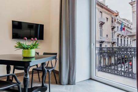 Ferrini Home - Etnea Portrait - 28