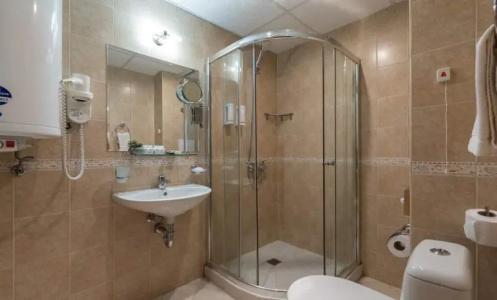 Grand Royale Apartment Complex & Spa - 77