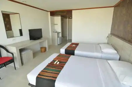 Welcome Plaza - 58