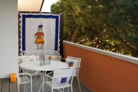 Eros Residence - 15