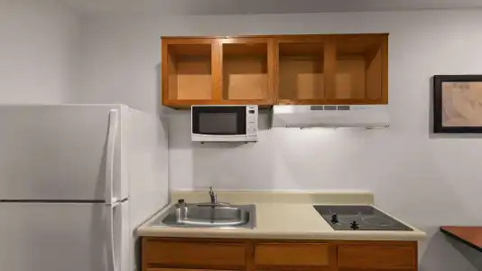 WoodSpring Suites Evansville East - 16