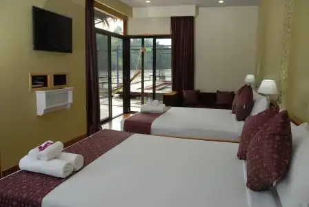 Boutique Raft Resort, River Kwai - 5