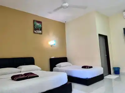 Dhania Motel - 3