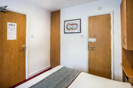 London Guest House by OYO - Acton - 66