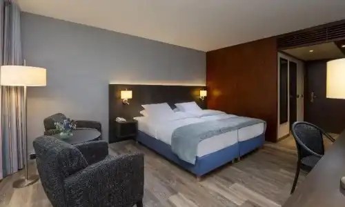 Maritim Bremen - 53