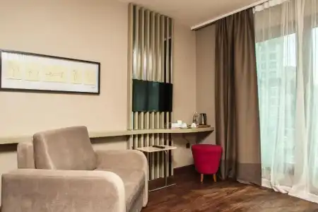 The City Suites - 43