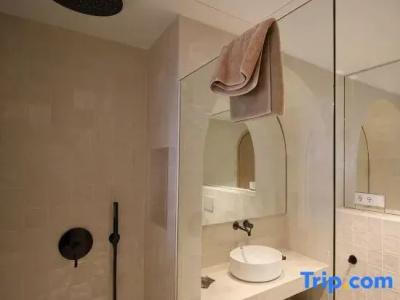 Neptuno Apartments - 103