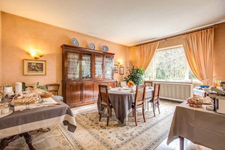 La Gaura Guest House - 17