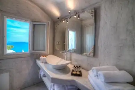 Kima Oia Suites - 31