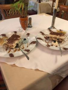 & Restaurant Garda - 3