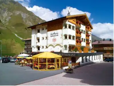 Hôtel des Alpes - 18