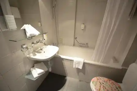 HOP Apartments & Suites - 71