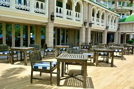 Sea Pearl Beach Resort - 8