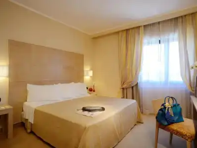 Best Western Rome Airport - 34