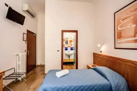 Nuova Italia - 23