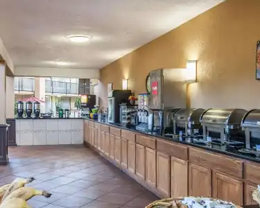Clarion Inn Murfreesboro Old Fort Pkwy - 29