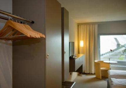 Atlantic Universum - 4