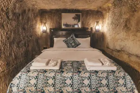 Tale Cave Inn - 134