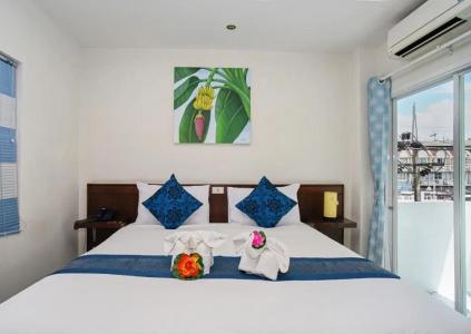 Ruen Buathong Boutique - 98