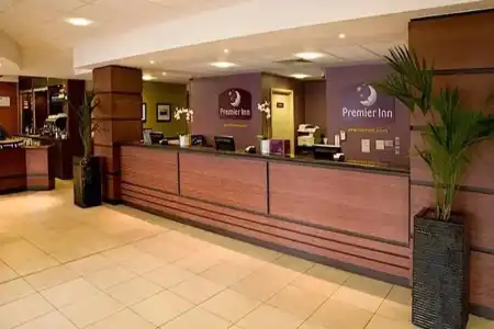 Premier Inn London City - Tower Hill - 1