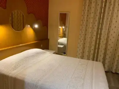 Hôtel Chiffre - 90
