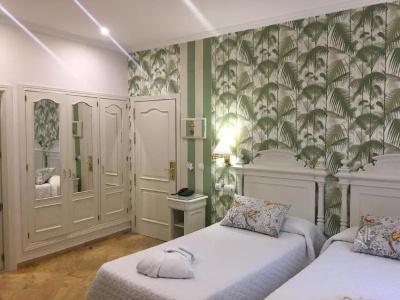 Adriano Boutique Sevilla - 58