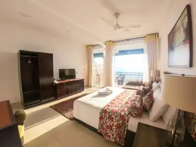 Romance Hills - 186