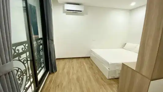 Era Apartment Lac Long Quan - 26