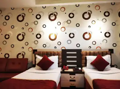 Executive Tower - 107