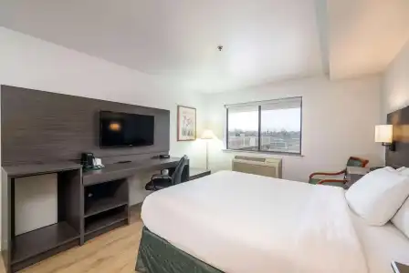 Baymont by Wyndham Bellingham - 5
