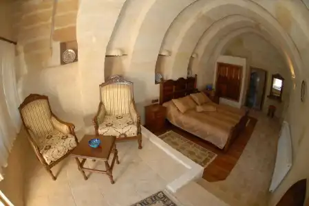 Melis Cave - 10
