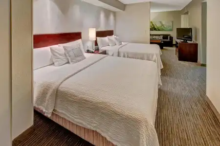 SpringHill Suites by Marriott Naples - 1