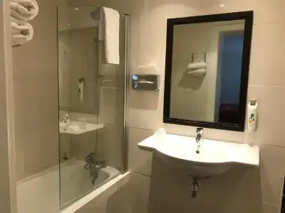 ibis Styles Metz Centre Gare - 9