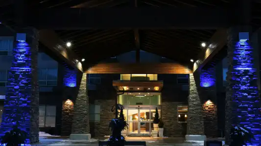 Holiday Inn Express Golden-Kicking Horse by IHG - 18