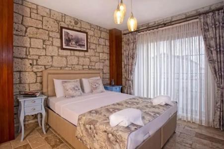 Ince Kara Apart - 22