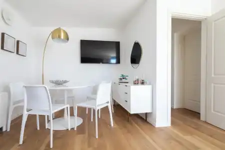 Vis a Vis Apartments - 47