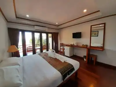Lipa Bay Resort - 3