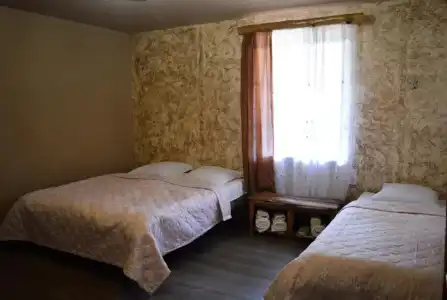 Artsiv Guesthouse - 29