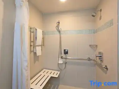 Hilton Garden Inn Marina Del Rey - 94