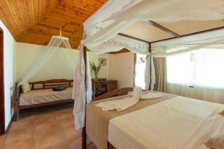 Cote d'or Lodge - 75