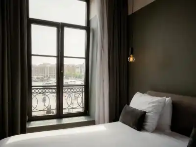 U Eat & Sleep Antwerp - 84