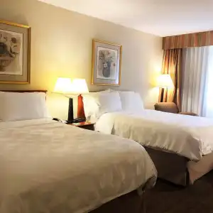 Amenida Residences Calgary - 36