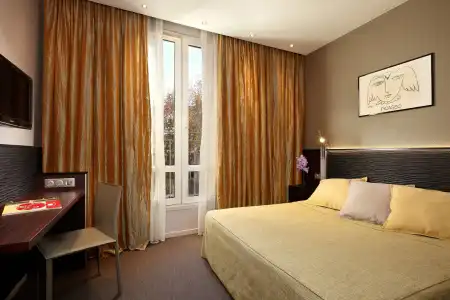 Hôtel Saint Christophe Aix en Provence Centre Ville - 3