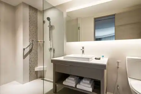 Hyatt Place Bangkok Sukhumvit 24 - 10