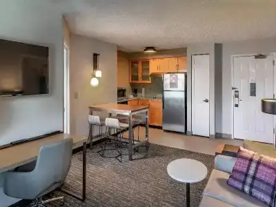Residence Inn by Marriott Anchorage Midtown - 39