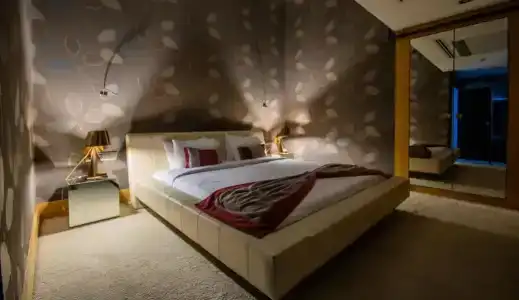 Vernazza Suites - 173